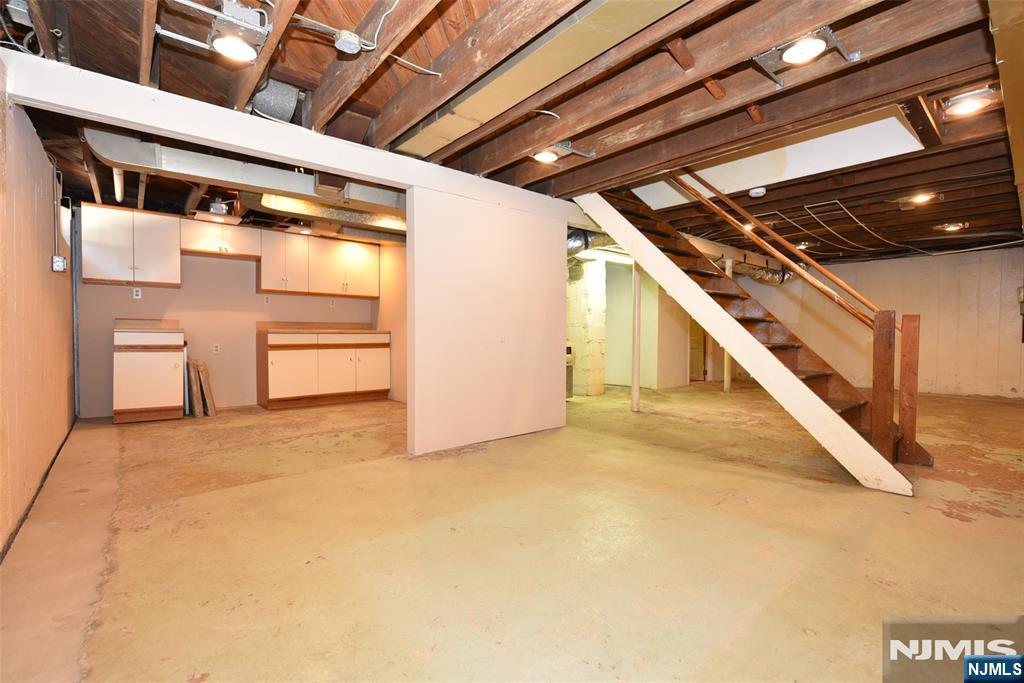 39-02 Jasper Road Property Photo 31