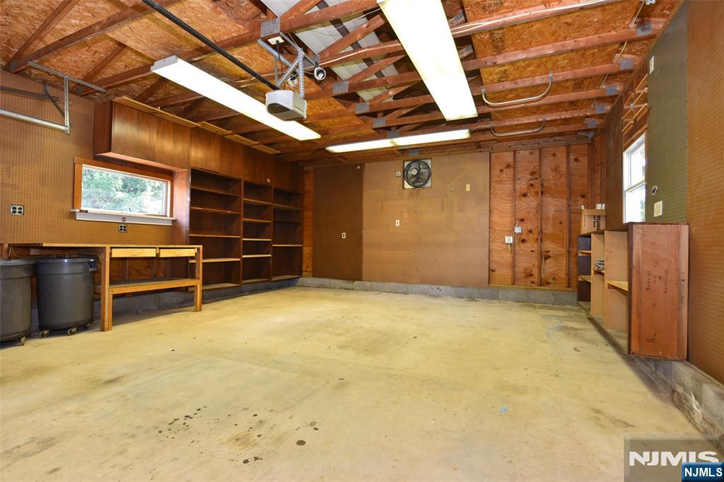 39-02 Jasper Road Property Photo 46