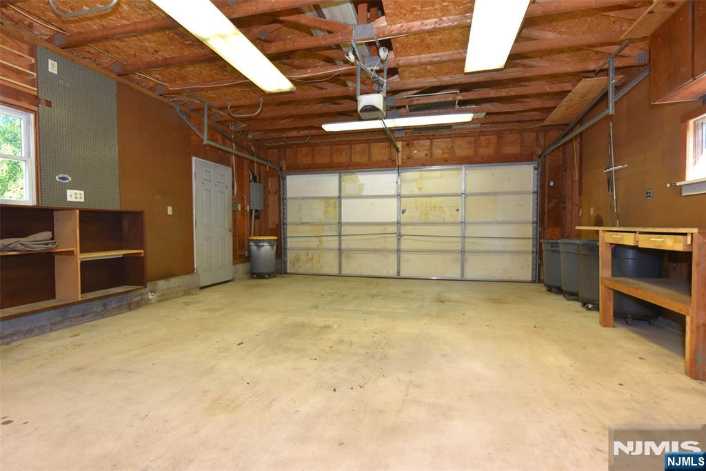 39-02 Jasper Road Property Photo 47