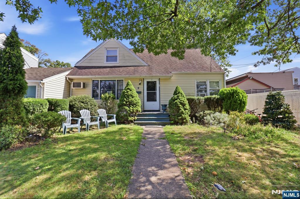 2 Yolanda Place Property Photo 1