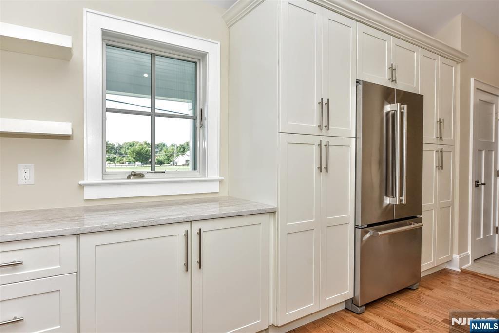 23 Melrose Property Photo 23