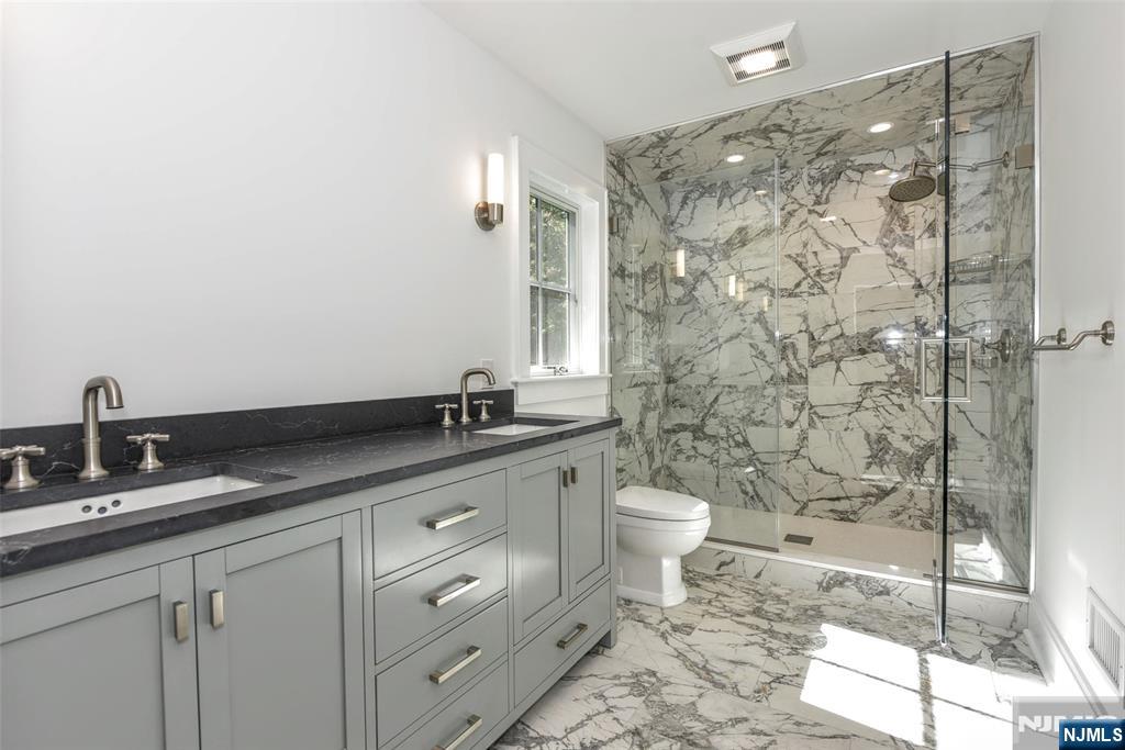 23 Melrose Property Photo 29