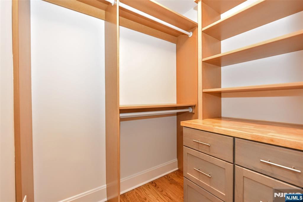 23 Melrose Property Photo 35