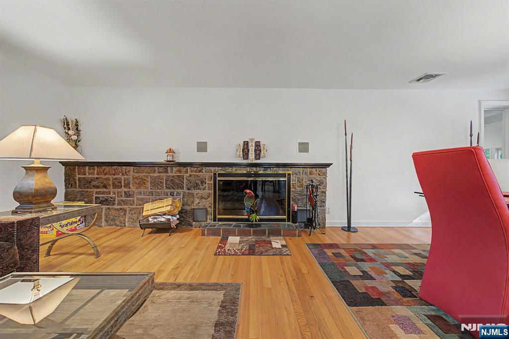 41 Charwalt Drive Property Photo 7