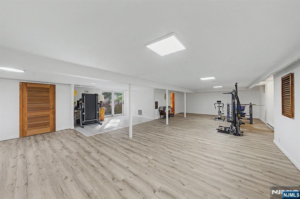 41 Charwalt Drive Property Photo 26