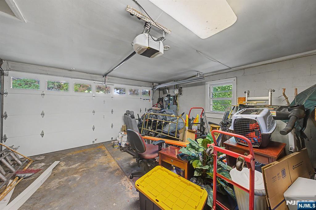 41 Charwalt Drive Property Photo 32