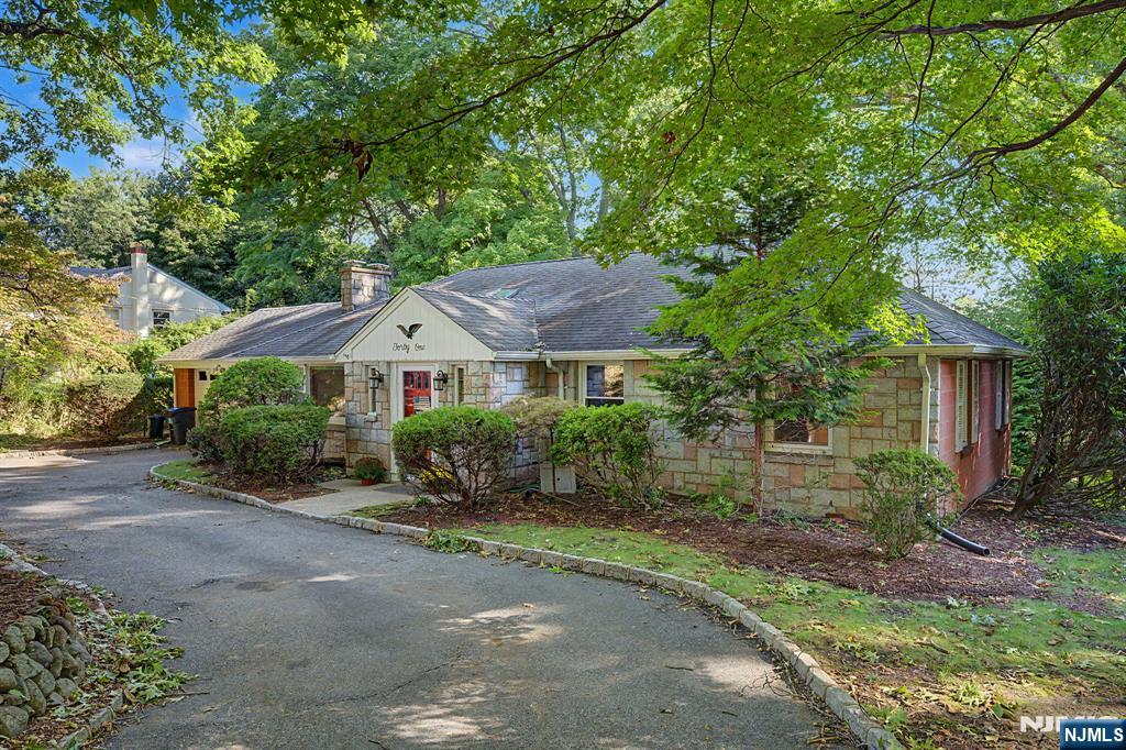 41 Charwalt Drive Property Photo 43