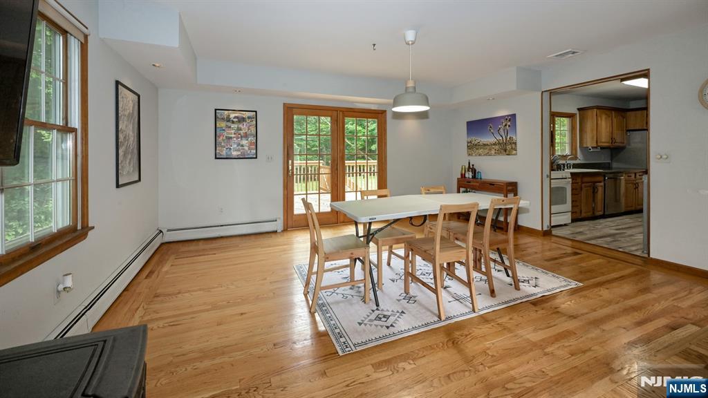 18 Maple Road Property Photo 5