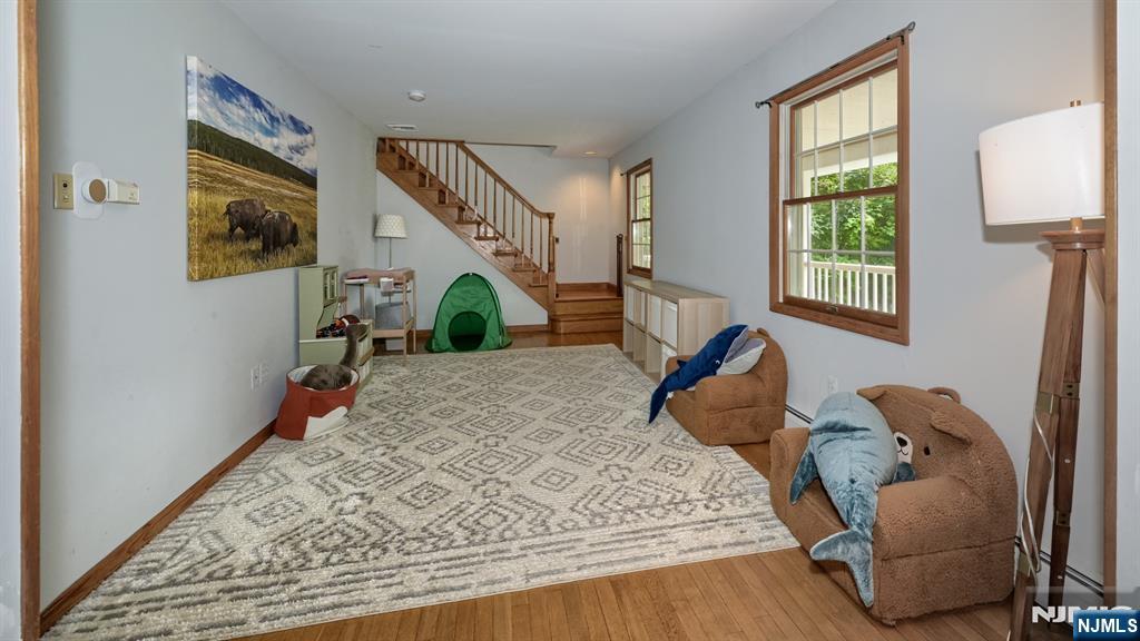 18 Maple Road Property Photo 8