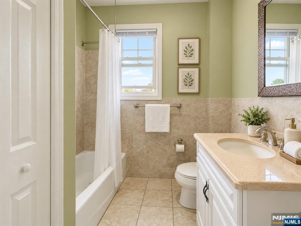 459 Chestnut Street 2 Property Photo 12