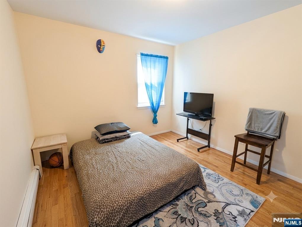 18b Lakeview Avenue Property Photo 9