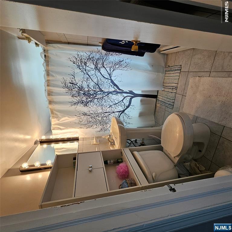 136 Isabelle Street Property Photo 7
