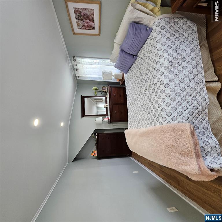 136 Isabelle Street Property Photo 24