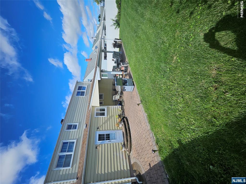 136 Isabelle Street Property Photo 32