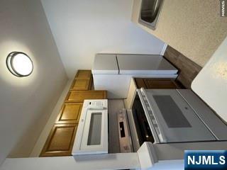 30 2nd Street 405 Property Photo 1