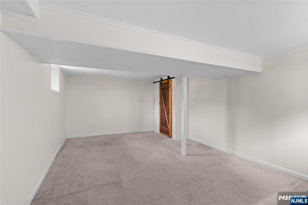 97 Bergen Street 1st Fl Property Photo 14