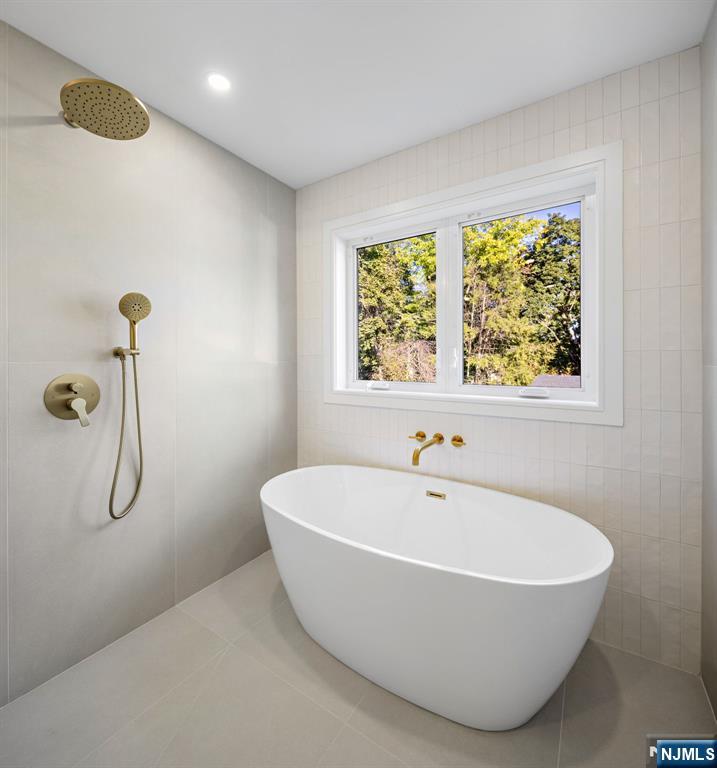 181 West Street Property Photo 27