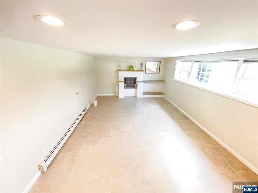 5 Hillside Terrace Property Photo 12