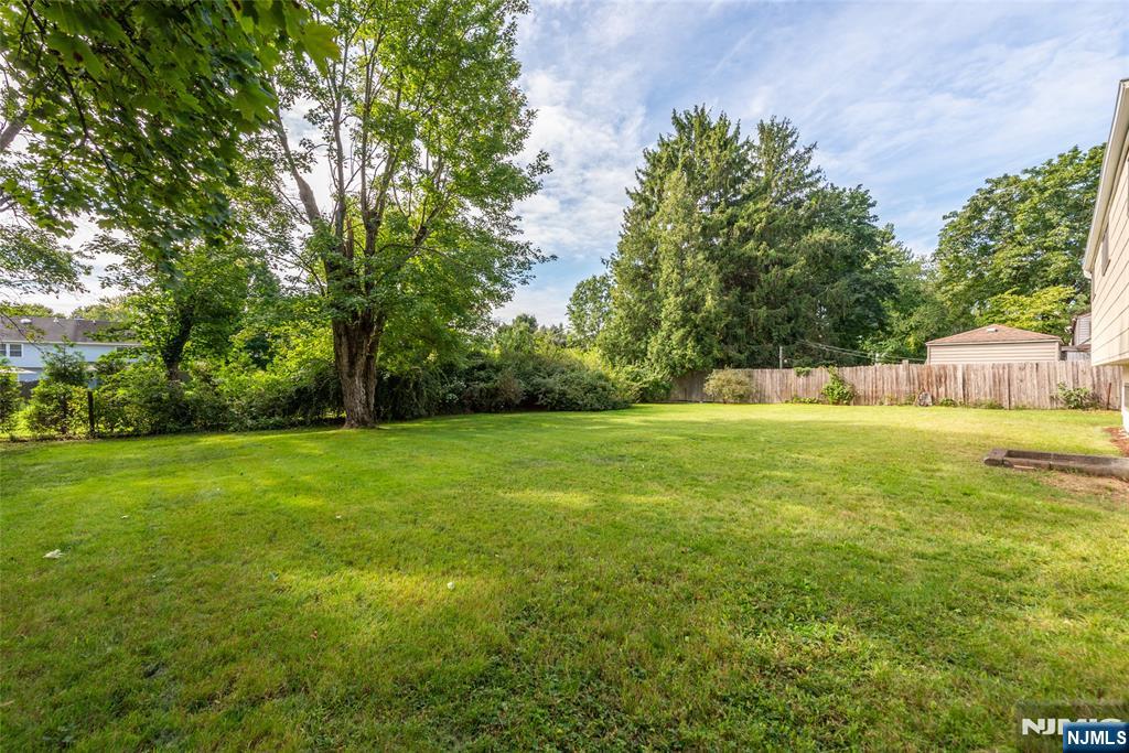 8 John Street Property Photo 3