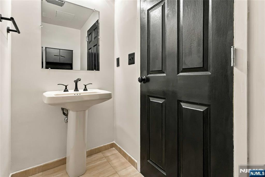 800 Palisade Avenue 1205 Property Photo 12