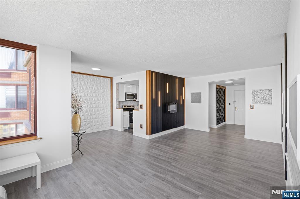 100 Old Palisade Road 3215 Property Photo 9
