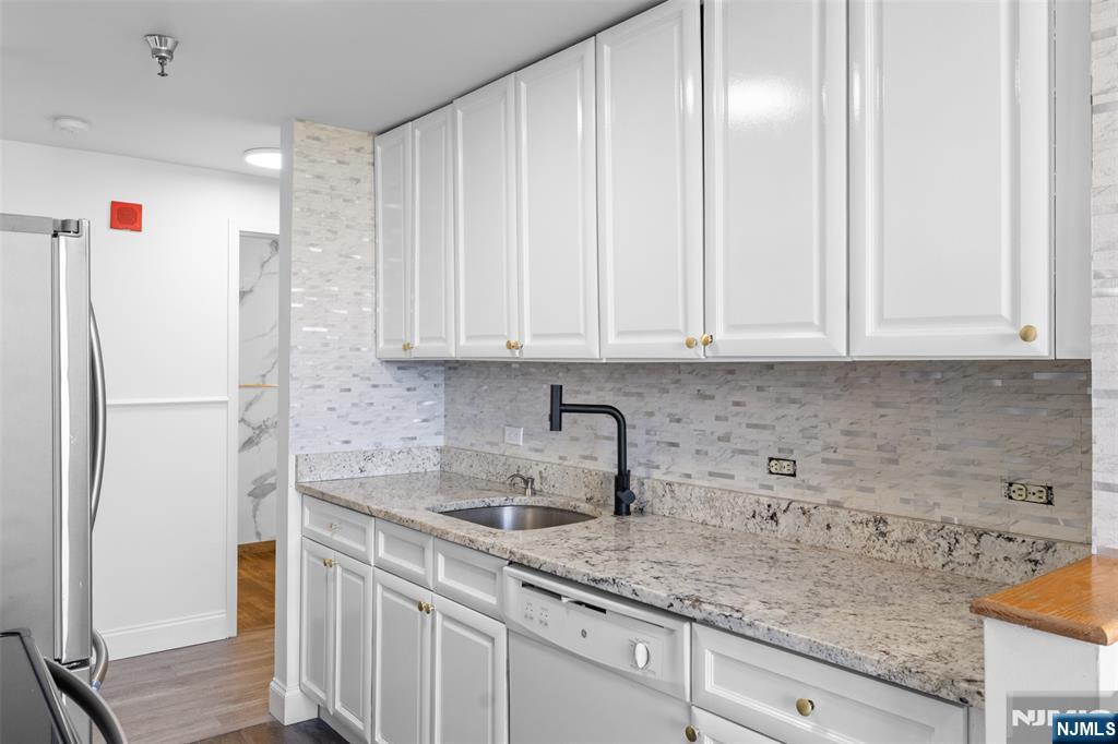 100 Old Palisade Road 3215 Property Photo 14