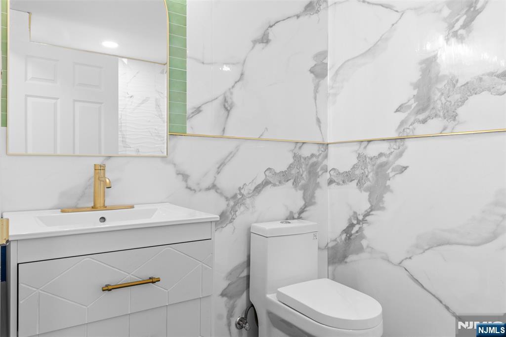 100 Old Palisade Road 3215 Property Photo 27