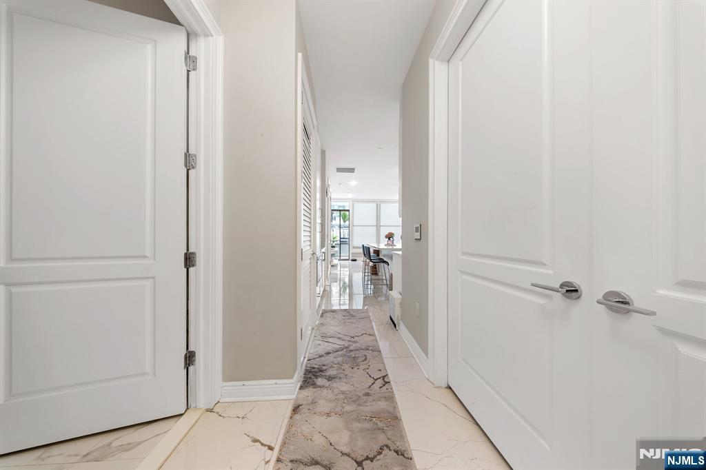 3 Somerset Lane X307 Property Photo 4