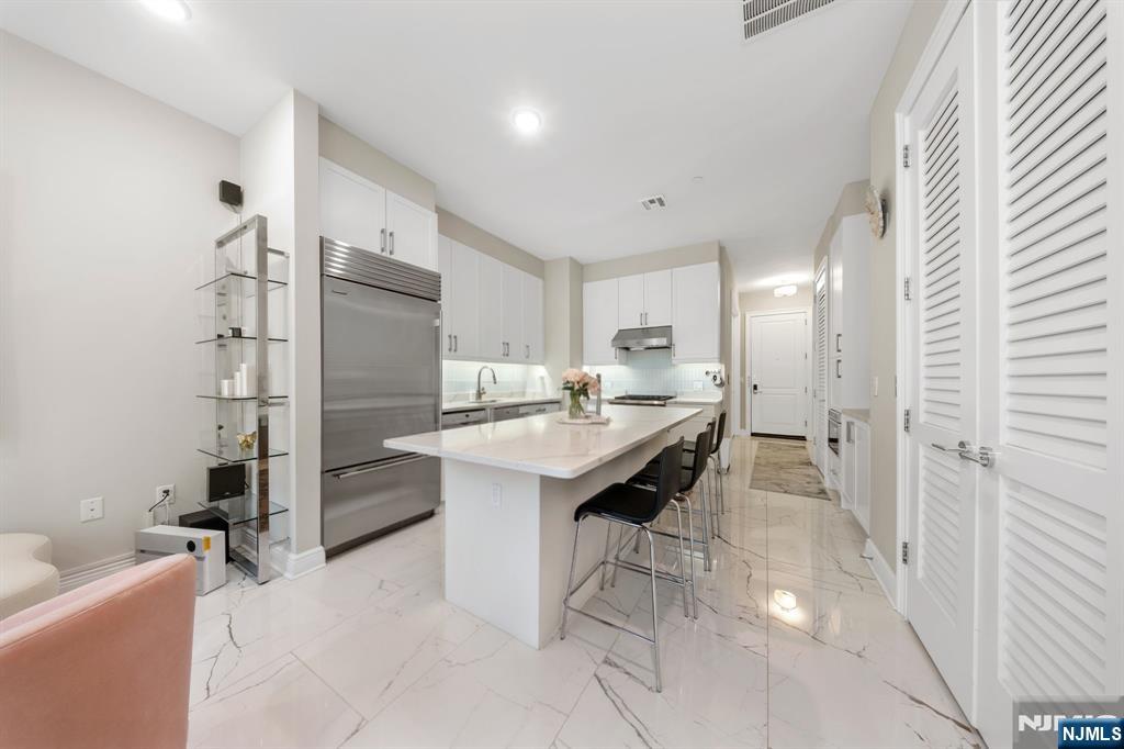 3 Somerset Lane X307 Property Photo 10