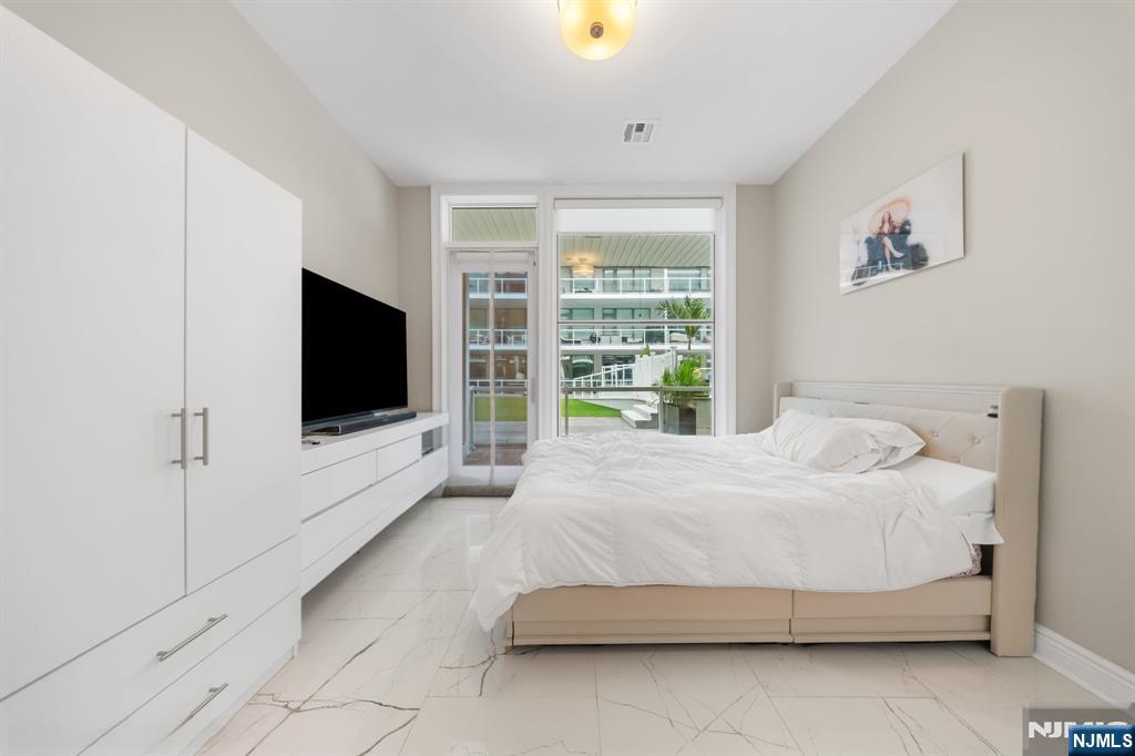 3 Somerset Lane X307 Property Photo 19