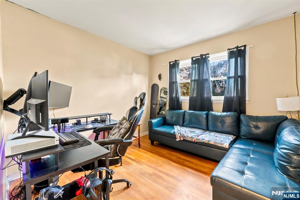 15 South Street Property Photo 12