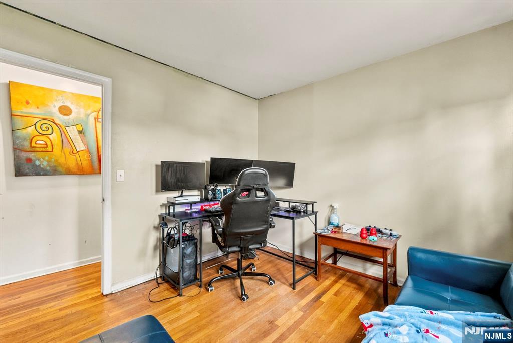 15 South Street Property Photo 13