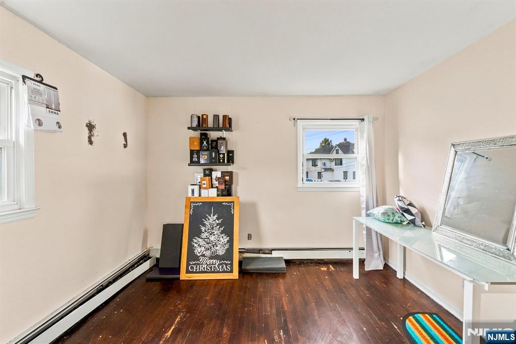 15 South Street Property Photo 17