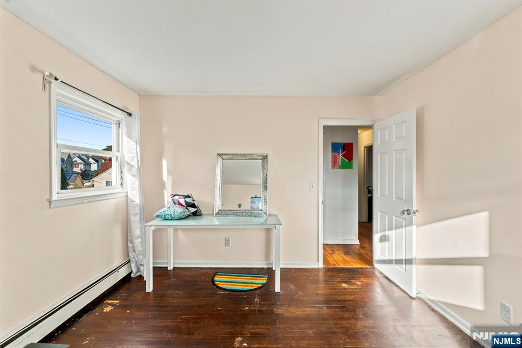 15 South Street Property Photo 18