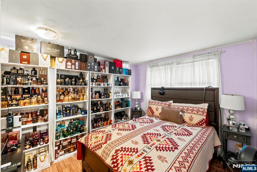 15 South Street Property Photo 27