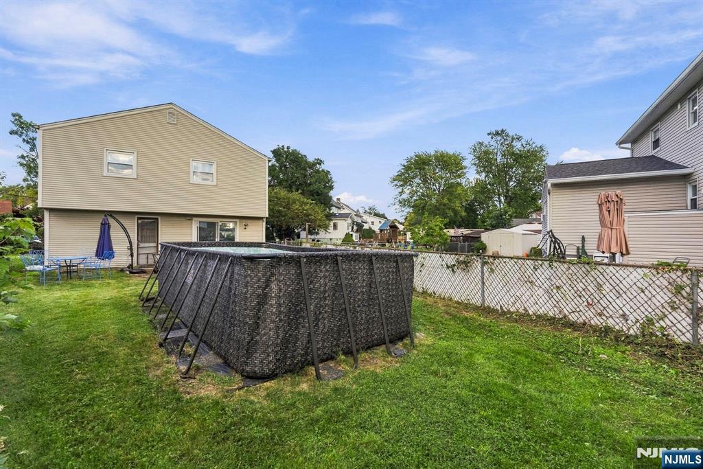 15 South Street Property Photo 41