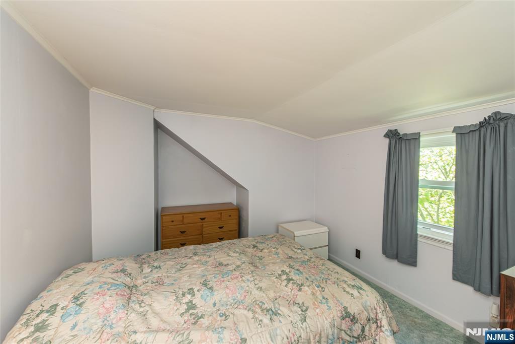 9-10 Malcolm Terrace Property Photo 14