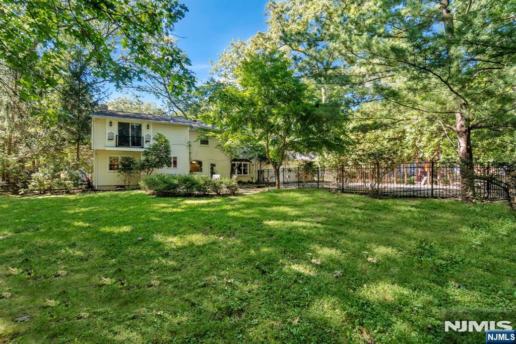 11 Dogwood Court Property Photo 22