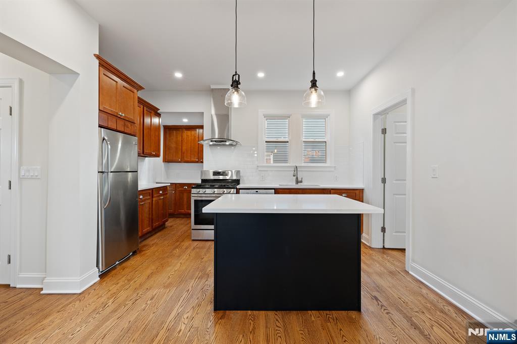 172 Boiling Springs Avenue Property Photo 10