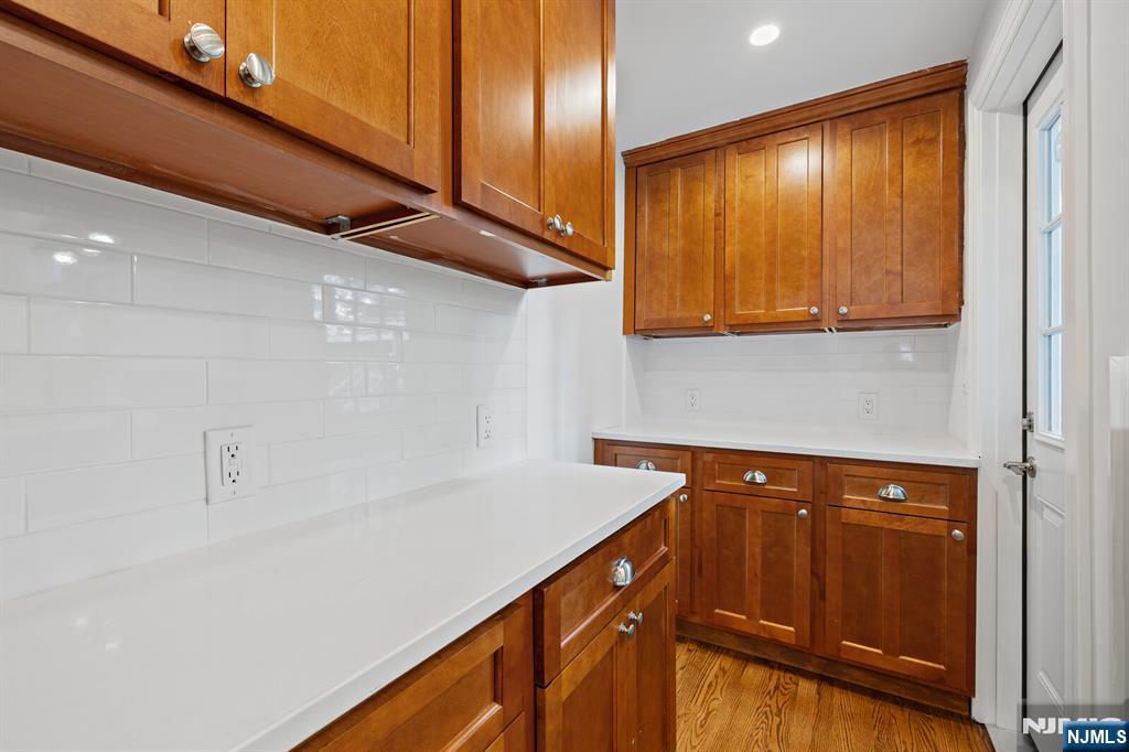 172 Boiling Springs Avenue Property Photo 13