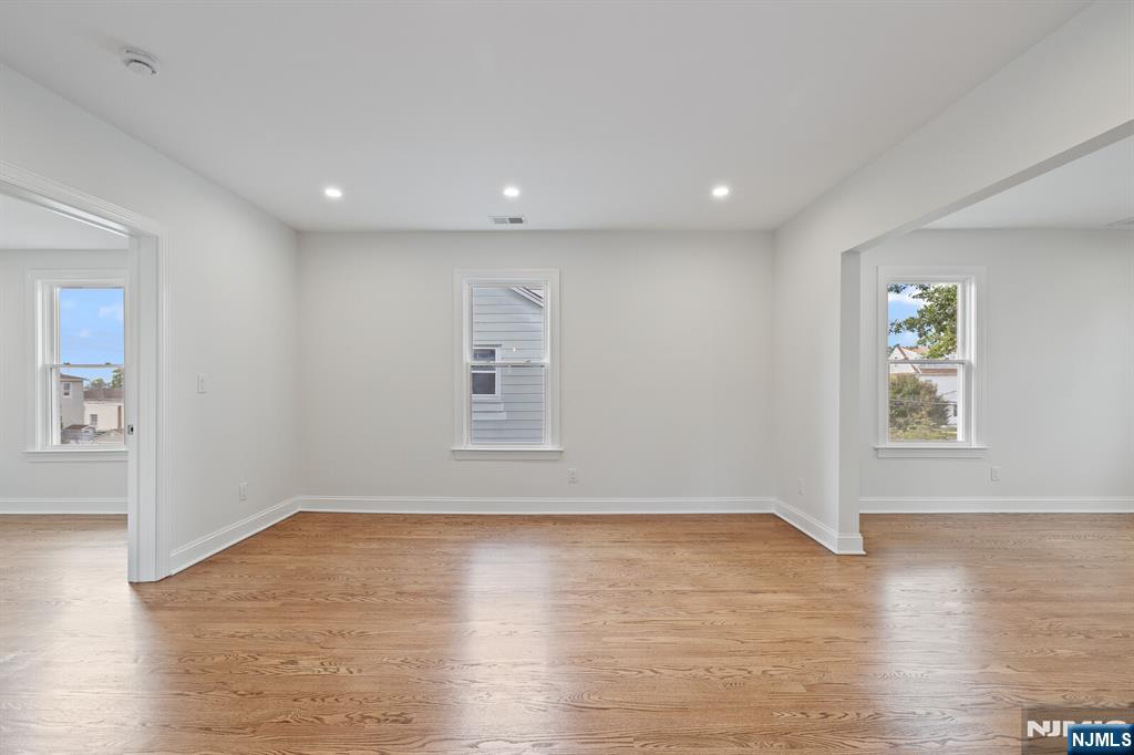 172 Boiling Springs Avenue Property Photo 22