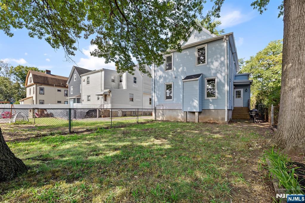 172 Boiling Springs Avenue Property Photo 36