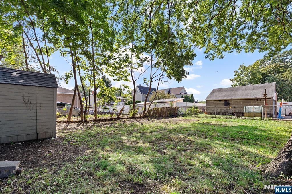 172 Boiling Springs Avenue Property Photo 37