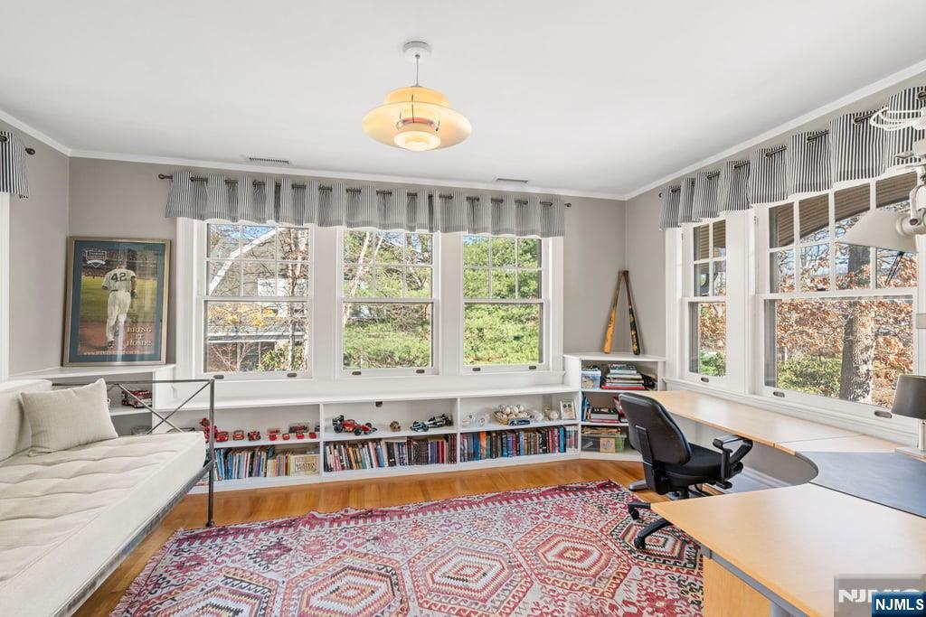 474 Park Street Property Photo 25