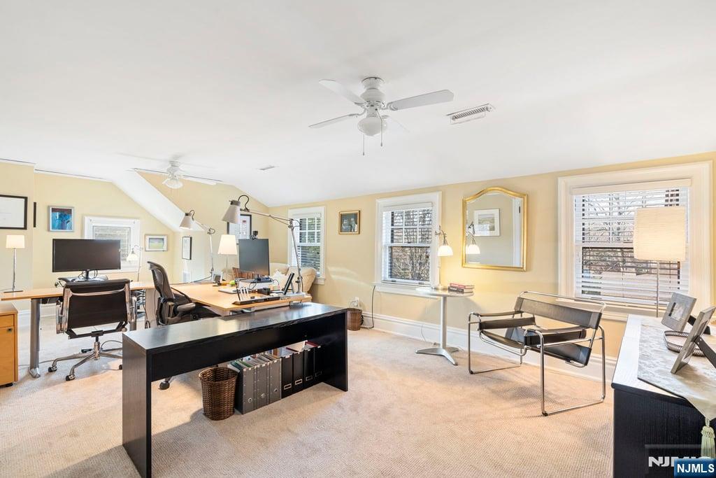474 Park Street Property Photo 29