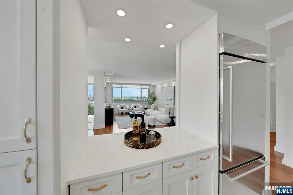 1600 Parker Avenue 15c Property Photo 17