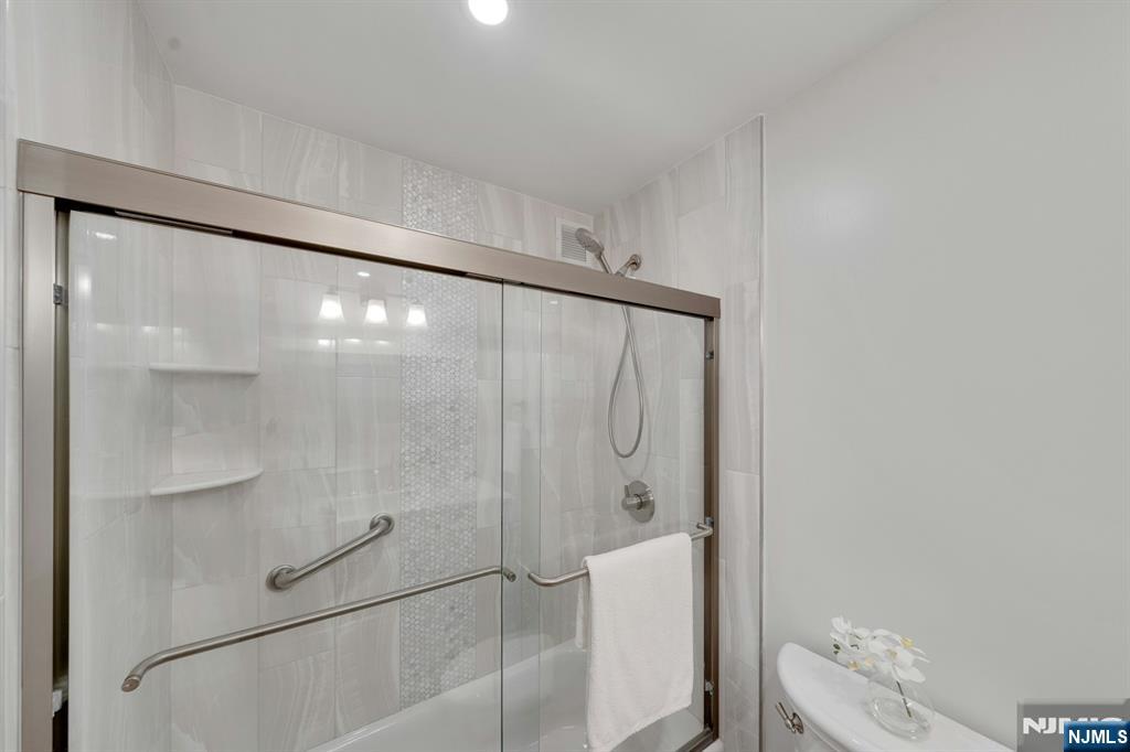 1600 Parker Avenue 15c Property Photo 24