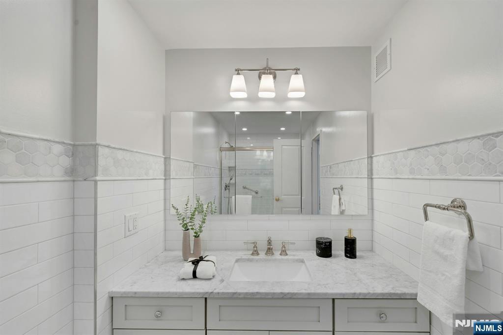 1600 Parker Avenue 15c Property Photo 30