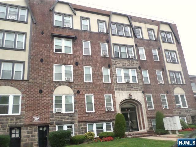 411 Highland Avenue C3 Property Photo 1
