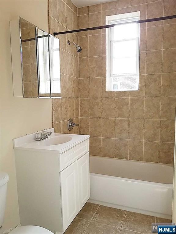 411 Highland Avenue C3 Property Photo 6